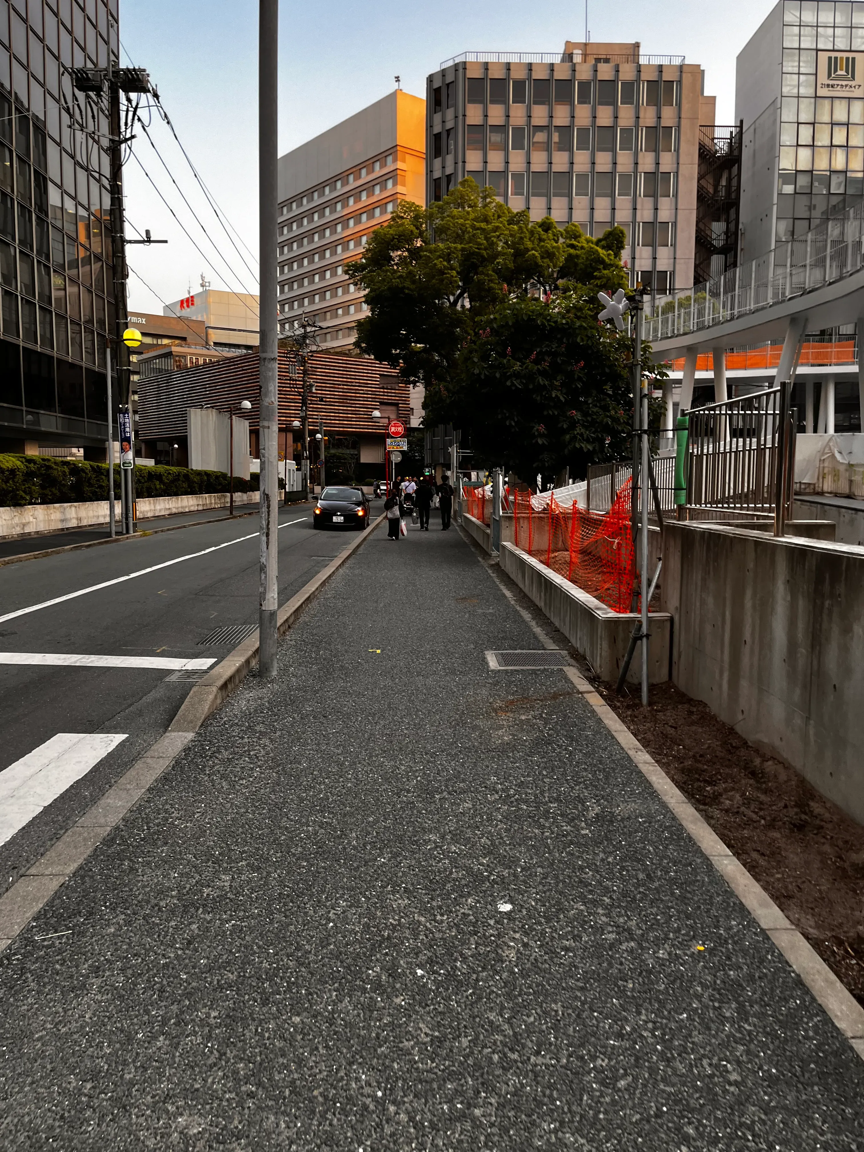 Hakata subway way to hotel