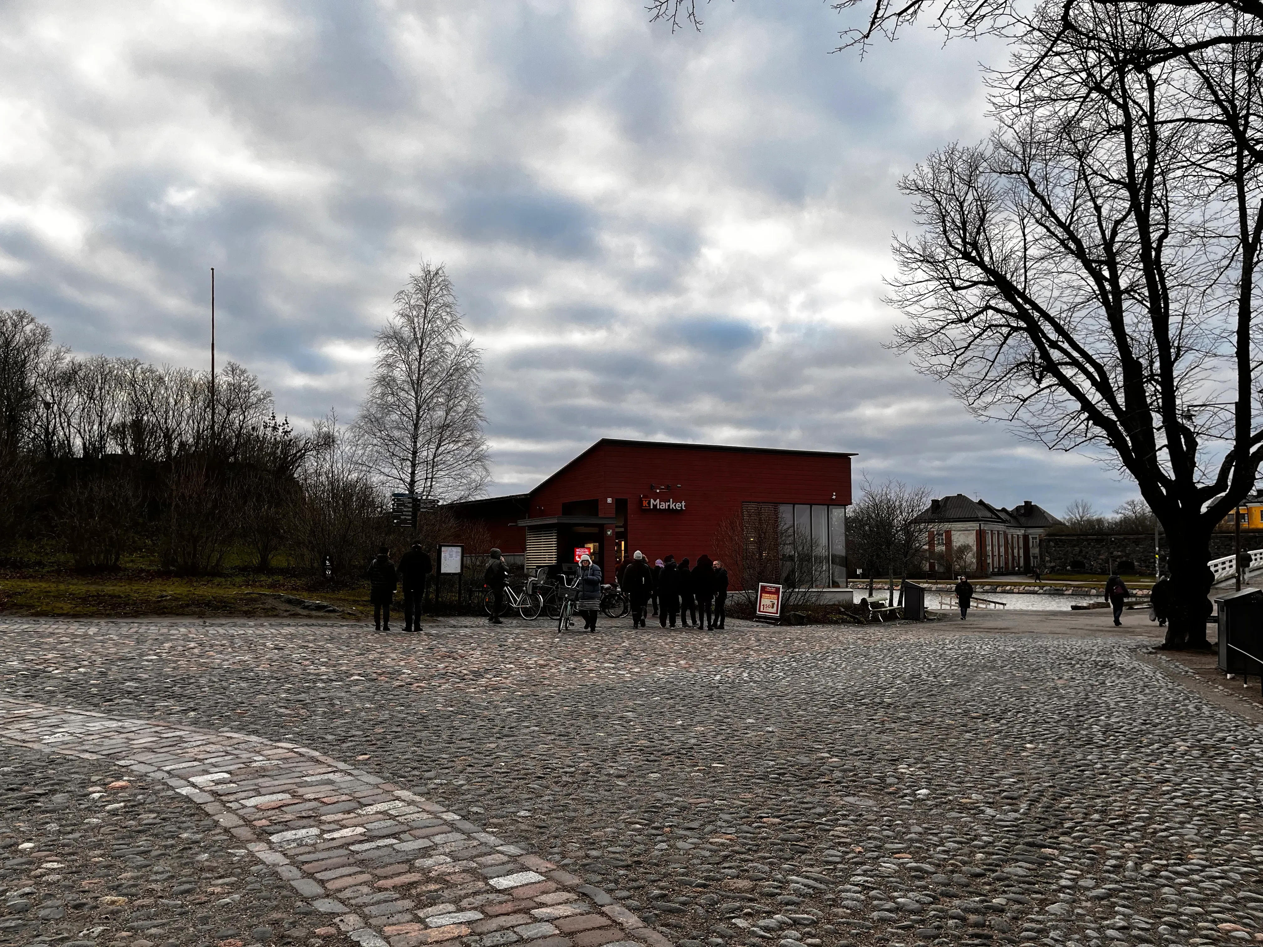 Suomenlinna Supermarket