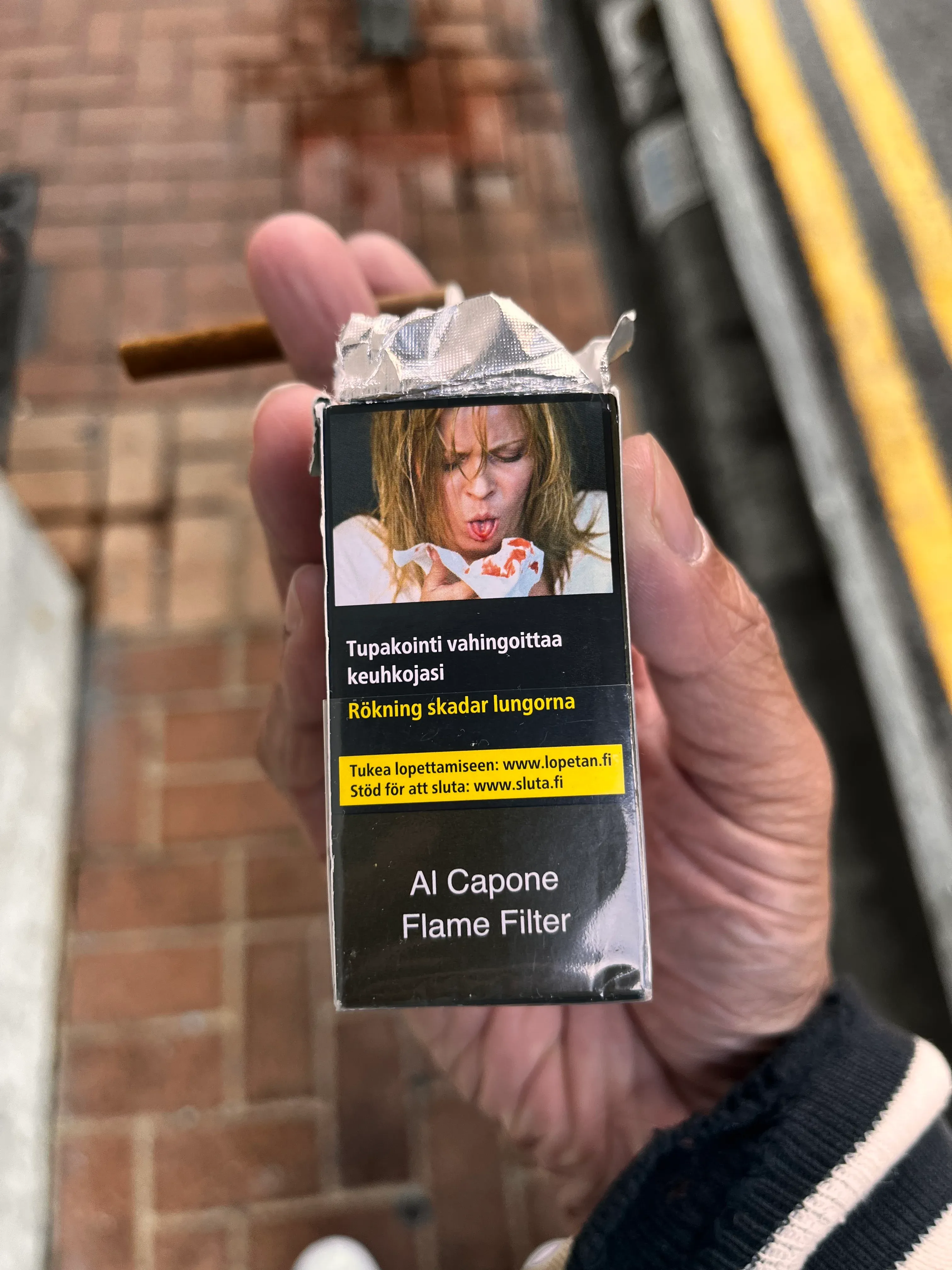 Cigarette